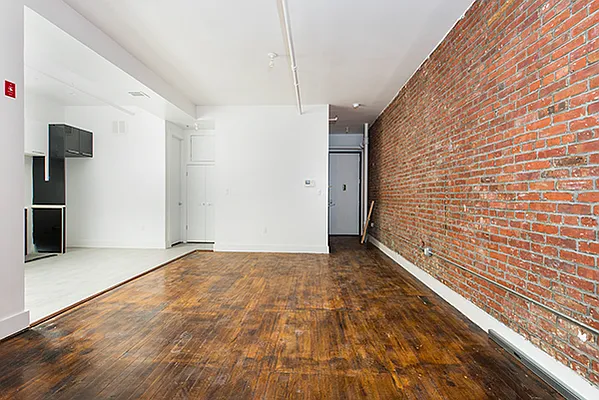 Rented by Bold New York | media 21