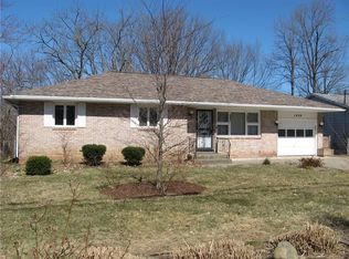 1430 W Grandview Blvd, Erie, PA 16509