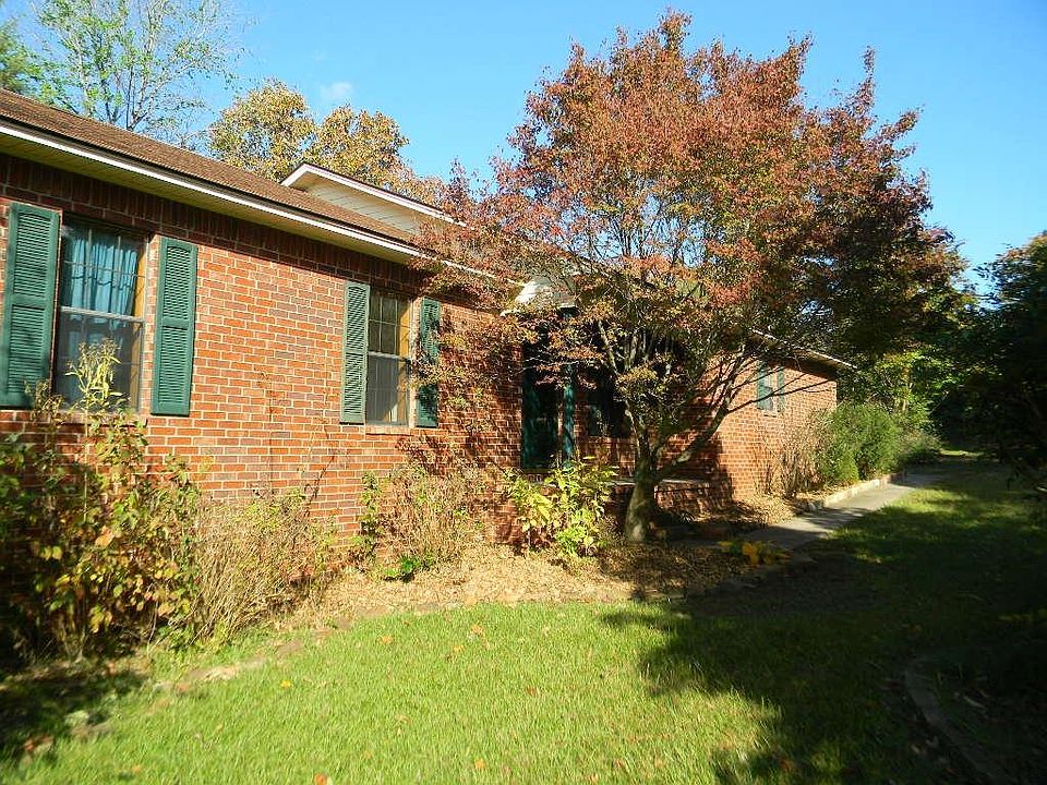 1st image of 705 Cagle Rock Cir