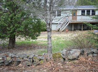 637 Old Lewiston Rd, Winthrop, ME 04364