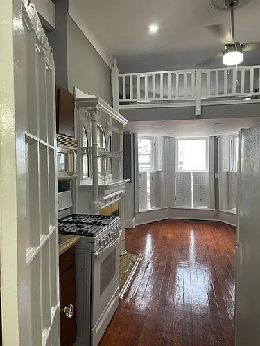 1526 W Mount Royal Ave #1F Photo 1