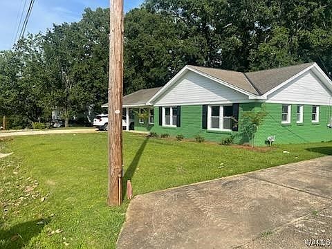 2nd image of 4609 45th St E