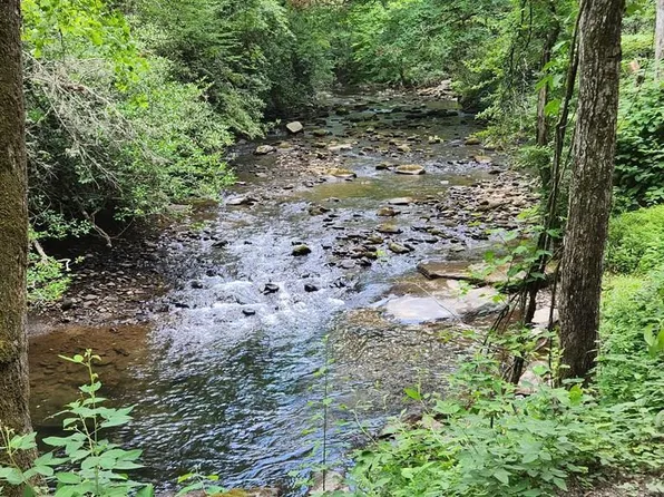 Tumbling Creek Rd, Copperhill, TN 37317