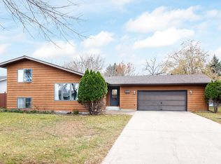 2102 23rd Ave S, Fargo, ND