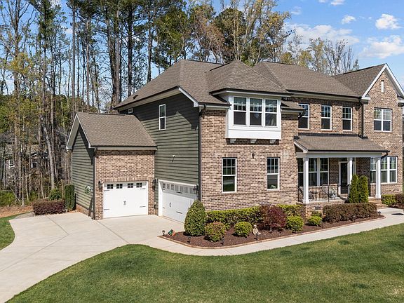 5th image of 8205 Trentino Ln
