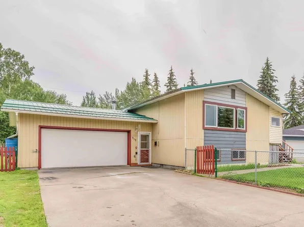 313 Bentley Dr, Fairbanks, AK 99701
