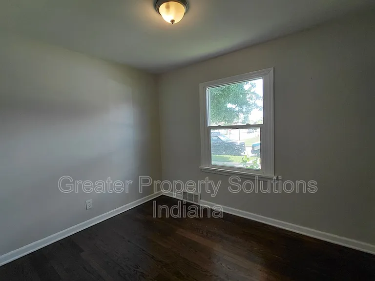 6304 Madison Ave — Photo 6