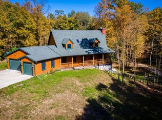 7861 Nenno Rd, Allenton, WI 53002