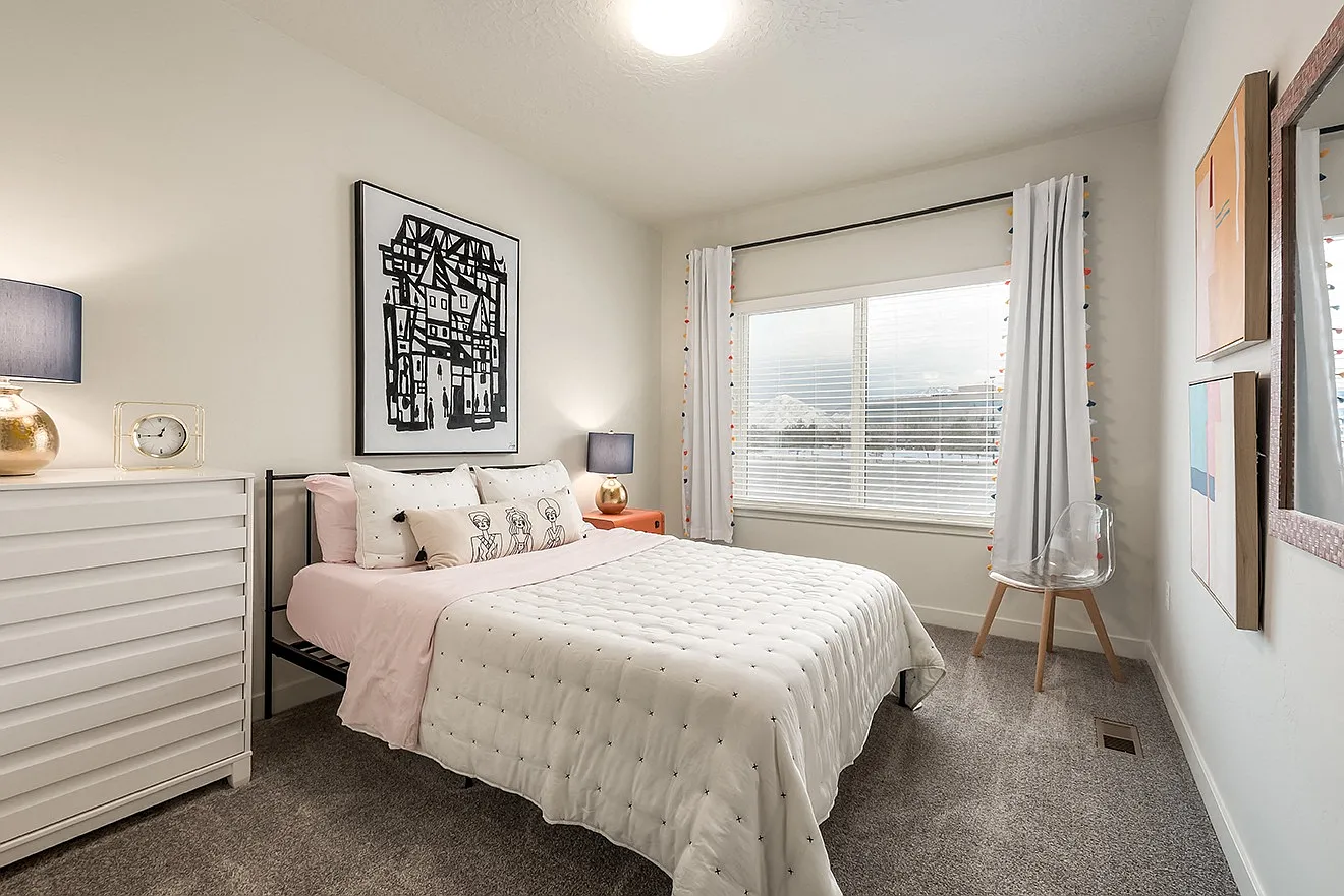 H2O Townhomes — Photo 3