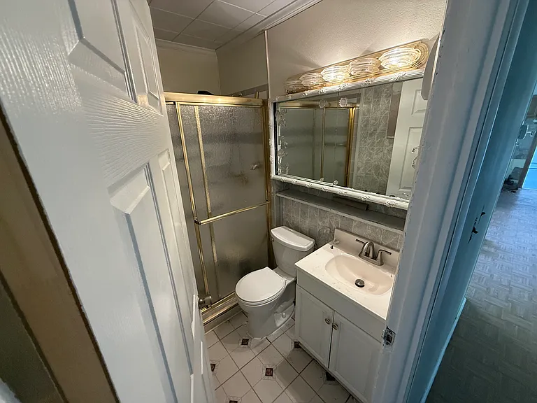 65 Orchard Ln — Photo 8