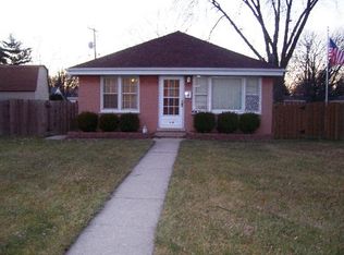 908 Gardner Rd, Westchester, IL 60154