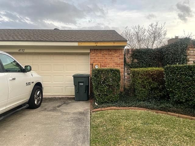 1st image of 4532 Briarwood Ln