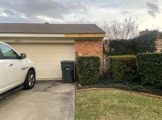 4532 Briarwood Ln, Port Arthur, TX 77642