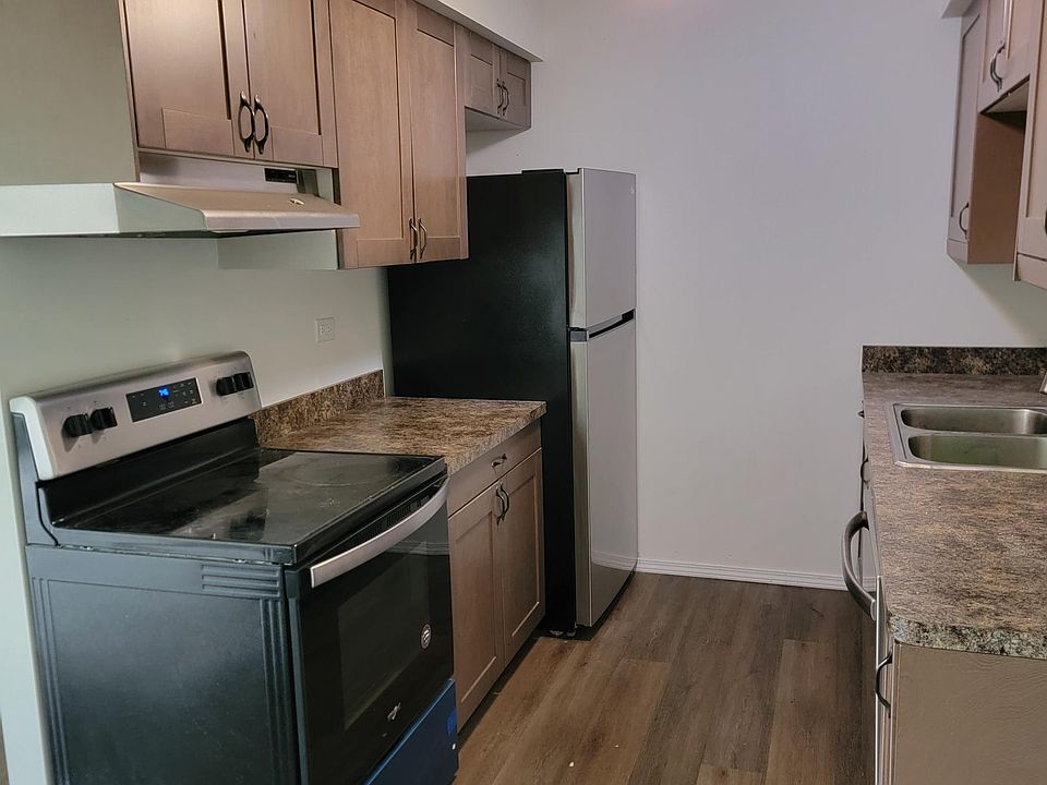 1st image of 4741 151st St APT 203