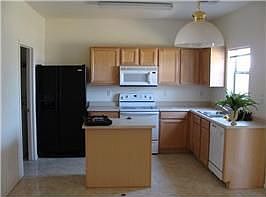 3rd image of 5708 E Sunrise Cir