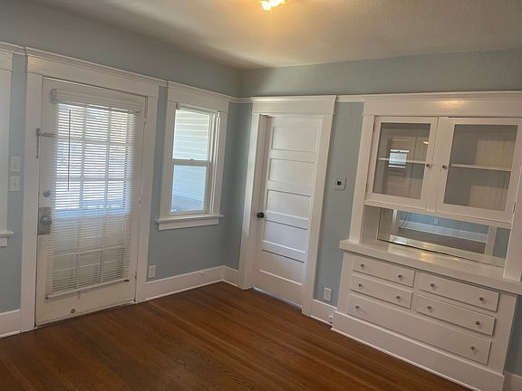 3rd image of 6519 Bright Ave