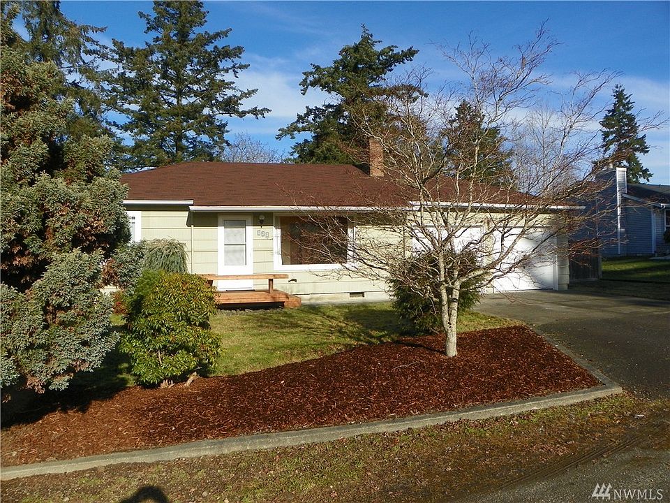 1st image of 127 Violet Meadow St E