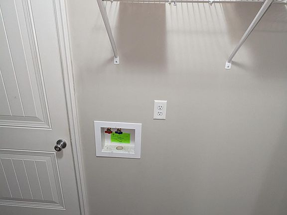 3rd image of 517 Spinnaker Dr