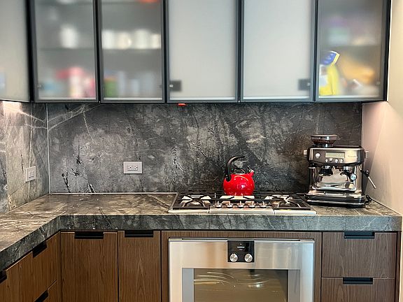 4th image of 269 4th Ave Penthouse 1103
