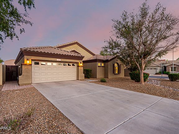 2nd image of 3821 S EUCALYPTUS Place