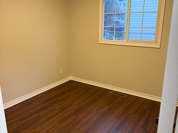 large front bedroom