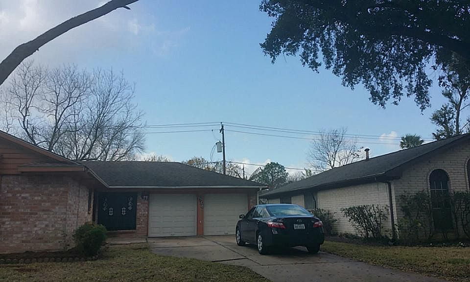 1st image of 6750 Indian Lake Dr