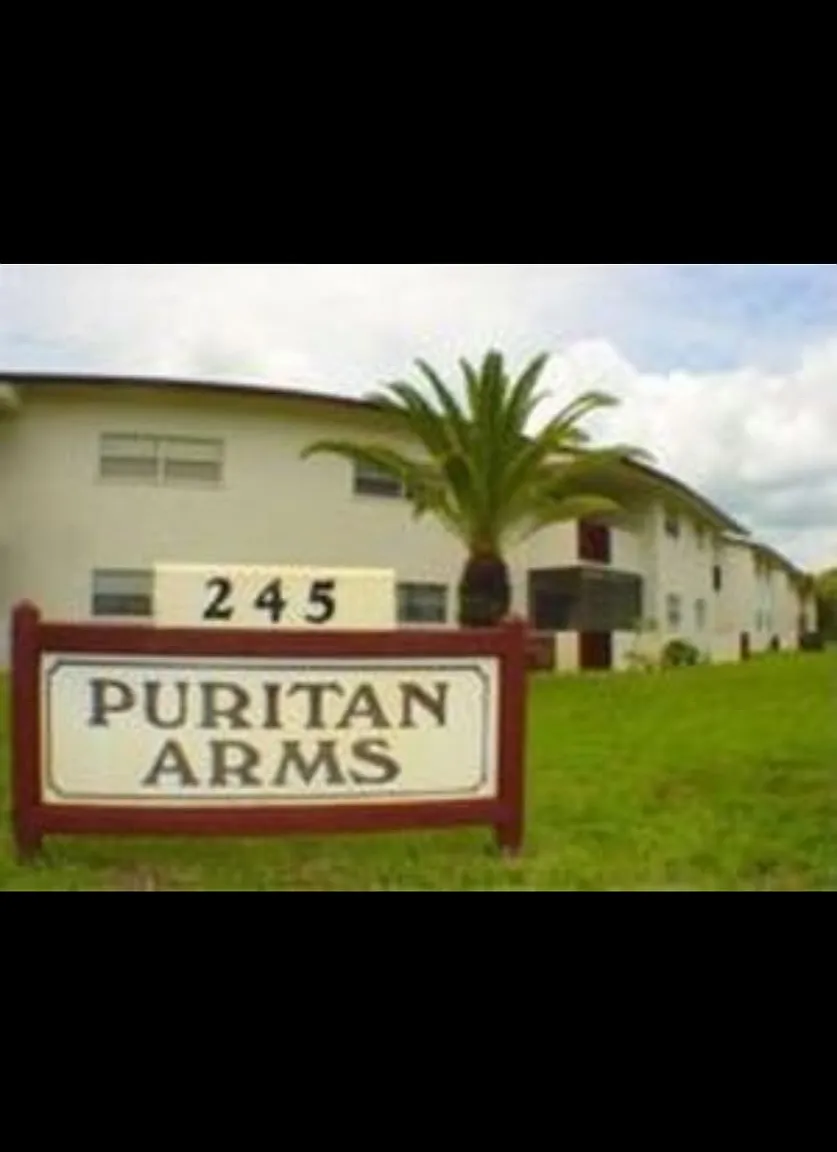 2 bed, 1.5 bath, 954 sqft, $1,495 — Photo 1