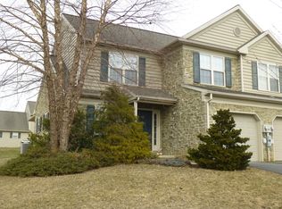 172 Bridle Path, New Holland, PA 17557