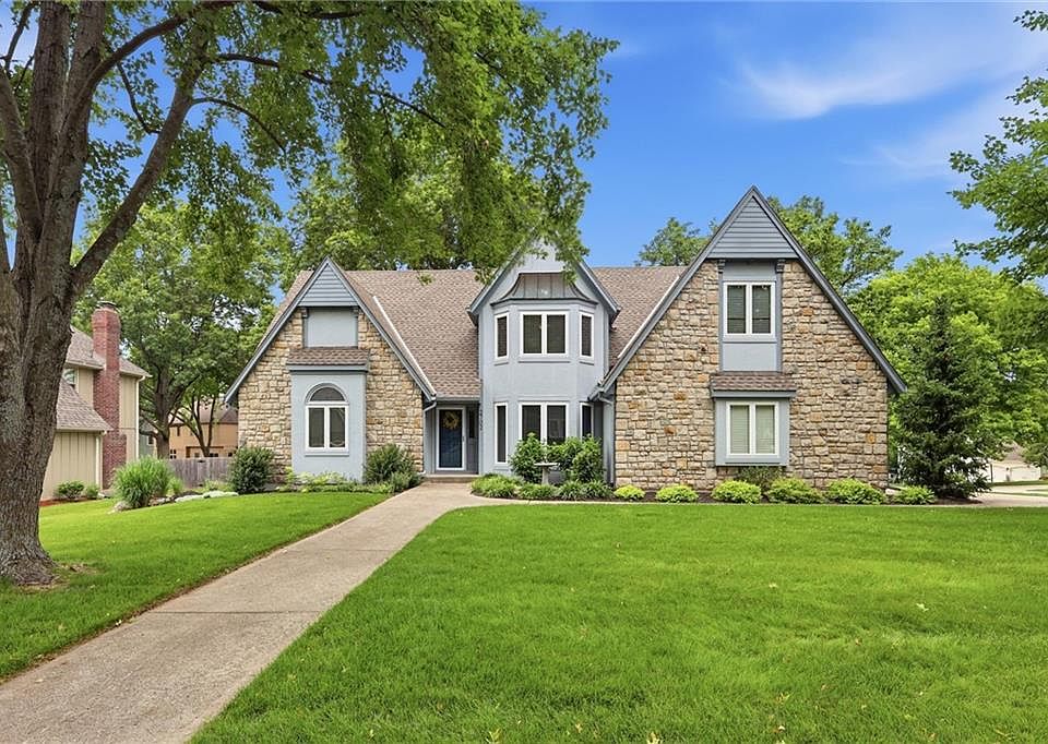 1st image of 2702 NW Cedar Brk