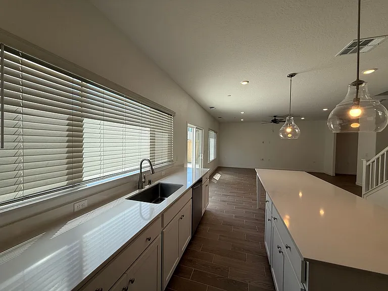 1036 Fruitwood Ave — Photo 18