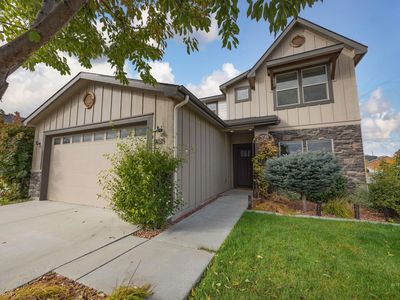 8025 S Red Cliff Ave, Boise, ID, 83716