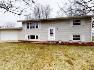 1145 Prospect Ave, Paxton, IL 60957