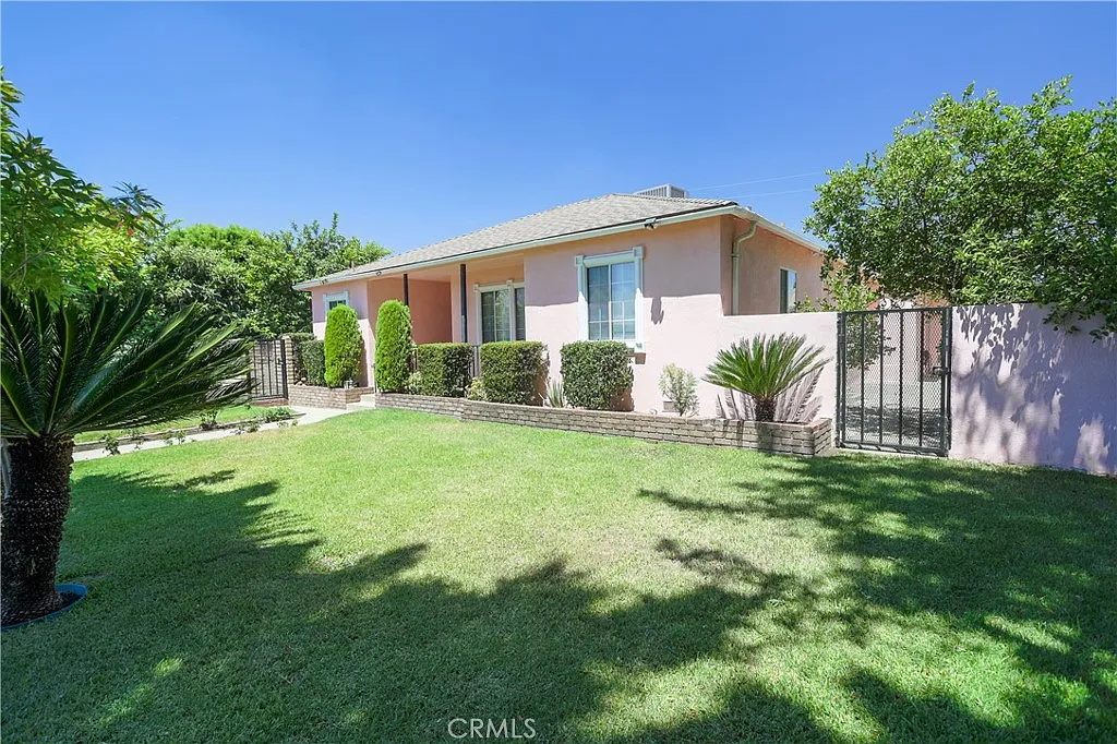 4 bed, 1719 sqft, $4,500 — Photo 3