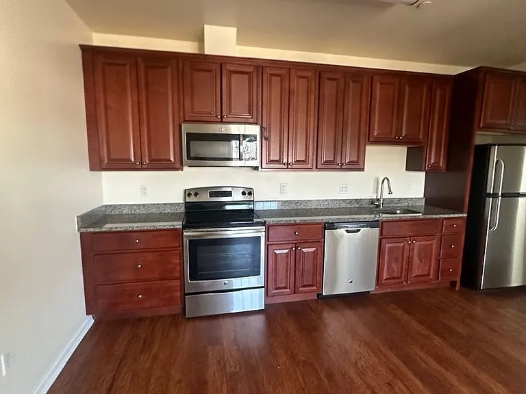 5609 Jefferson St — Photo 21