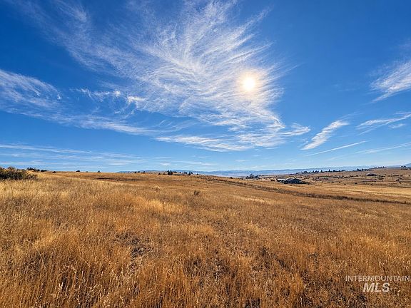 3rd image of Old 95 Rd