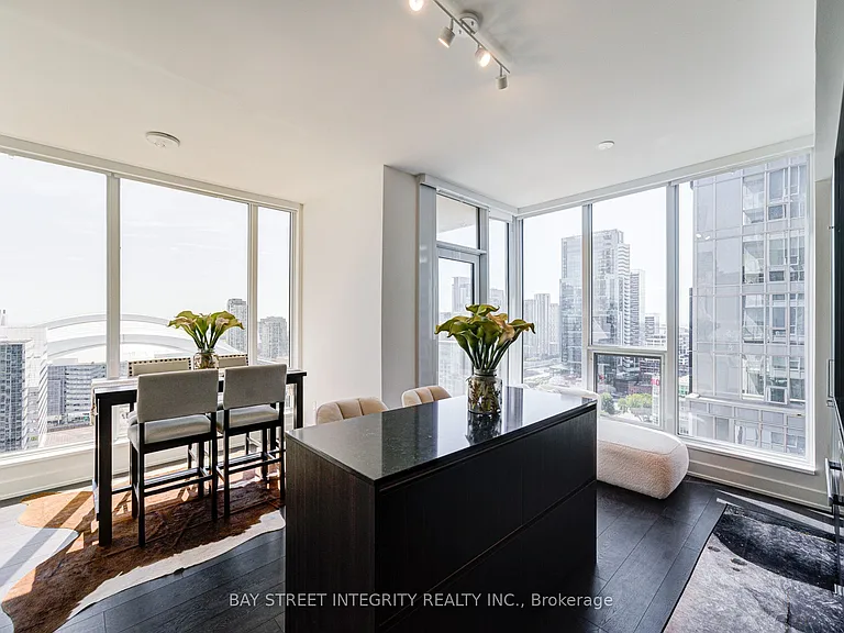 15 Mercer St #2102 — Photo 14