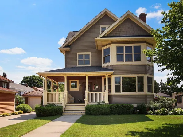 6815 5th AVENUE, Kenosha, WI 53143