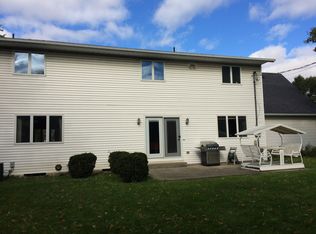 103 Burke St, Archbold, OH 43502