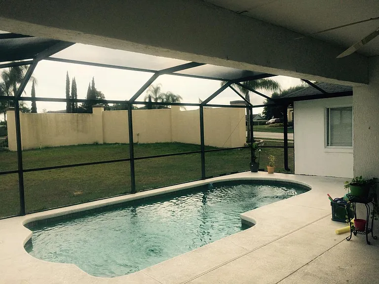 PRIVATE POOL