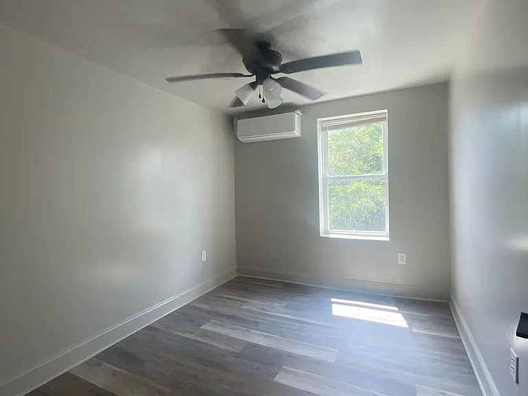 144A Main St #2 — Photo 4
