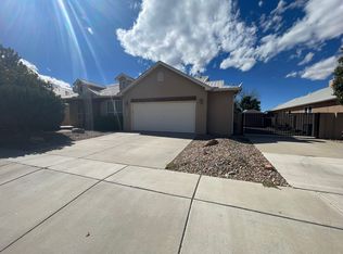 7023 Santa Rachel St NE, Albuquerque, NM 87113