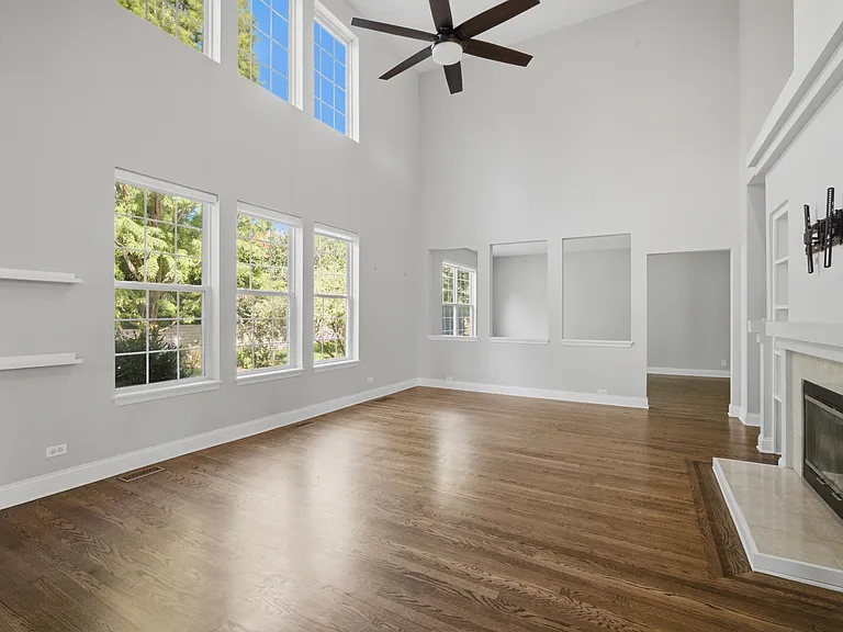 5280 Burnham St — Photo 14