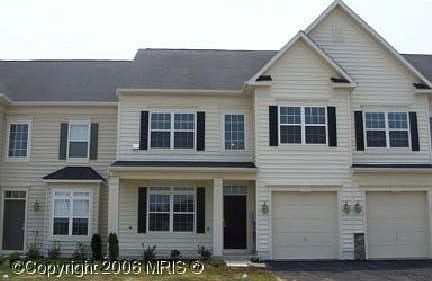 1st image of 105 Quinton Oaks Cir