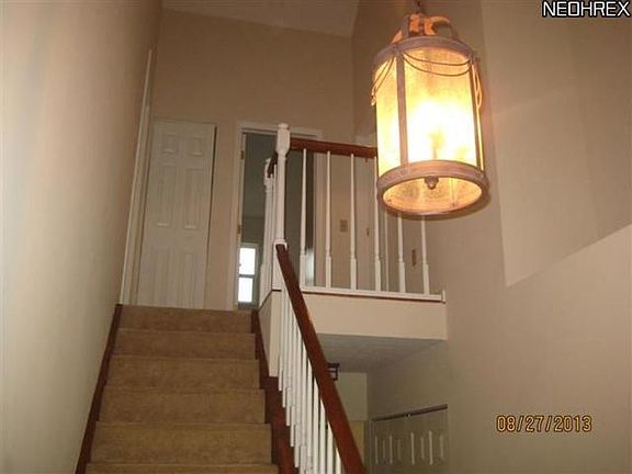 3rd image of 2585 Lawnshire Dr