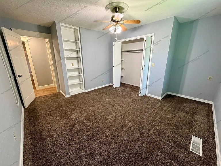 602 Azure Hills Dr — Photo 29