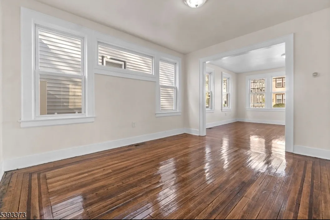 2 bed, $1,850 — Photo 1