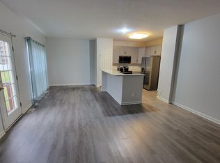 2920 Cambridge Cir, Willoughby Hills, OH 44092