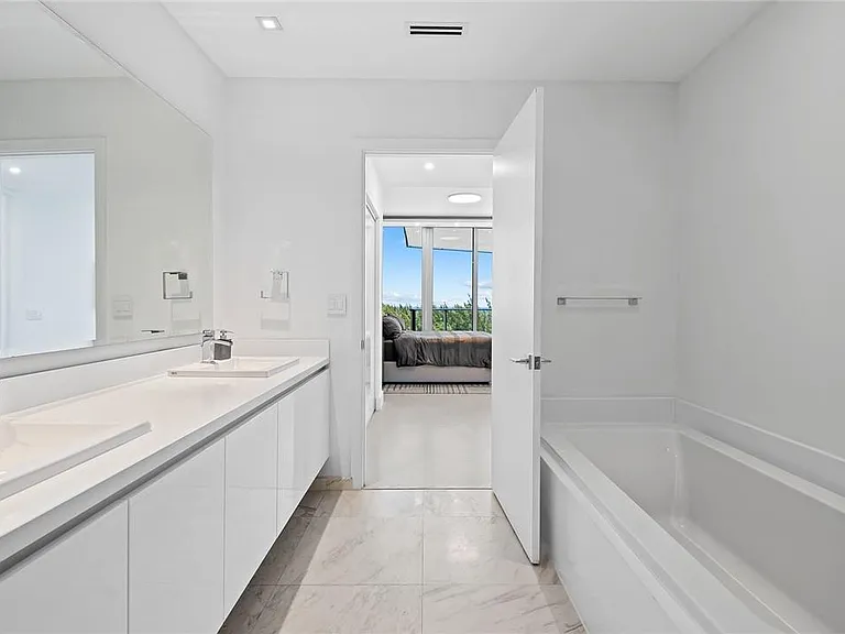 701 N Fort Lauderdale Beach Blvd #602 — Photo 11