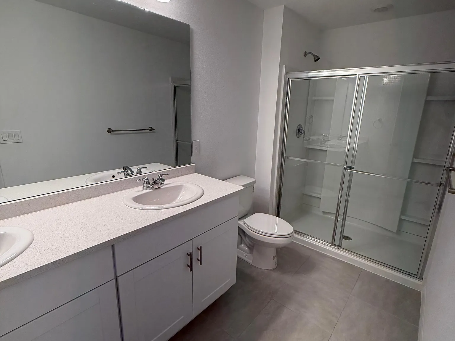 3 bed, 2.5 bath, 1552 sqft, $2,300 — Photo 2