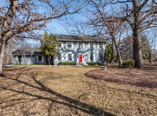519 Apache Trl, Lake Villa, IL